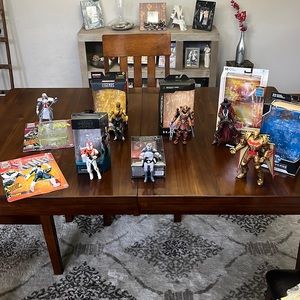 Star Wars. Marvel, DC and Halo - original boxes included.